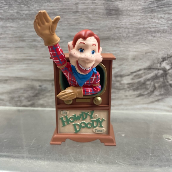 Hallmark Keepsake Ornament Howdy Doody TV Anniversary Edition Christmas 1997 - Picture 4 of 7
